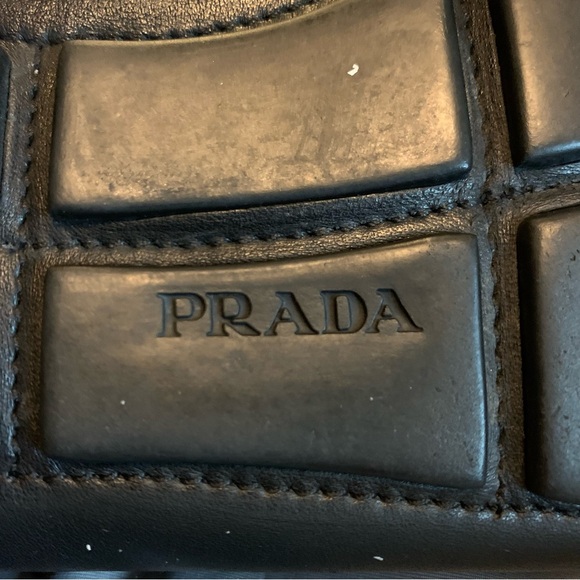 Prada Drivers - Picture 8 of 9